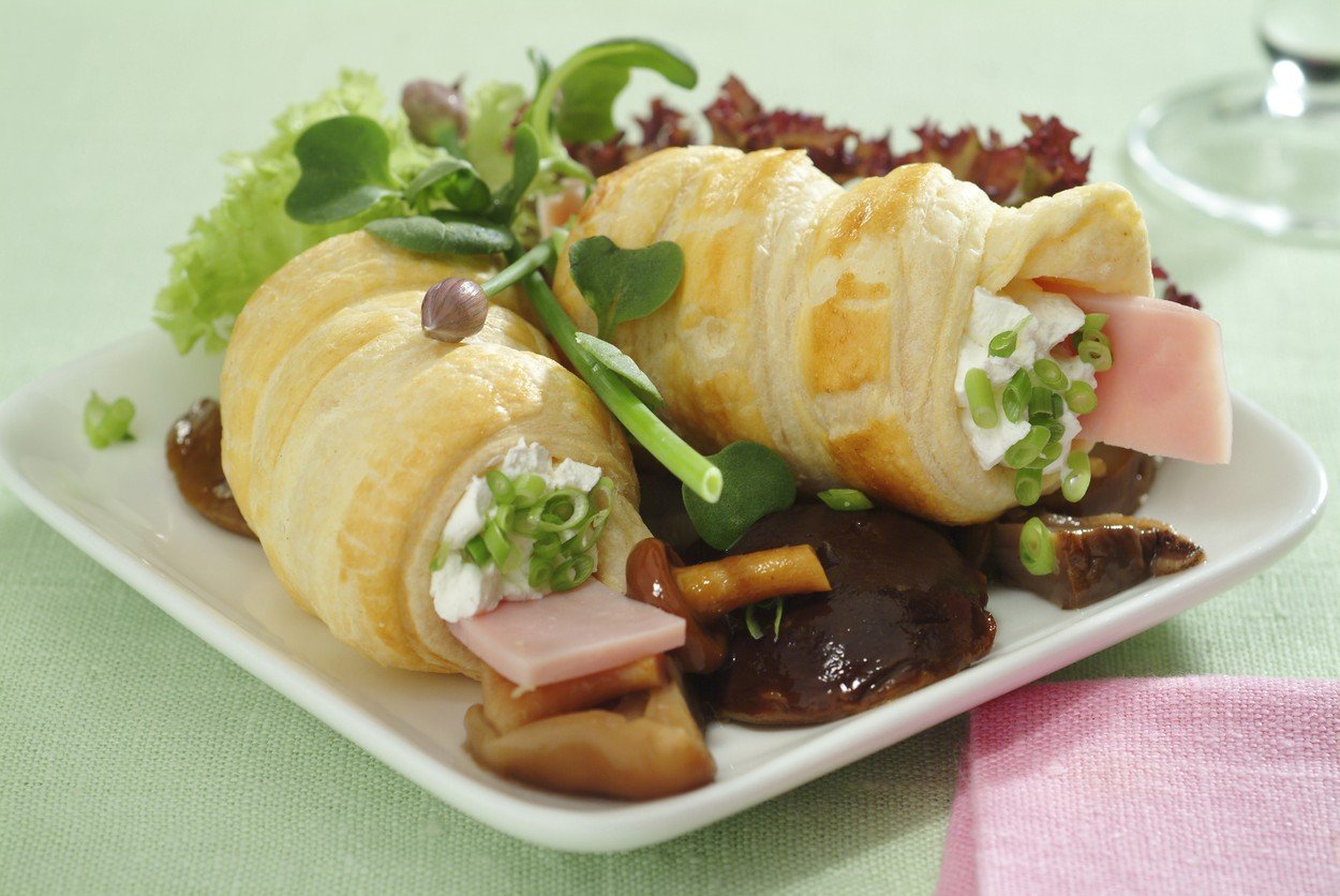Puff Pastry Rolls with Ham
