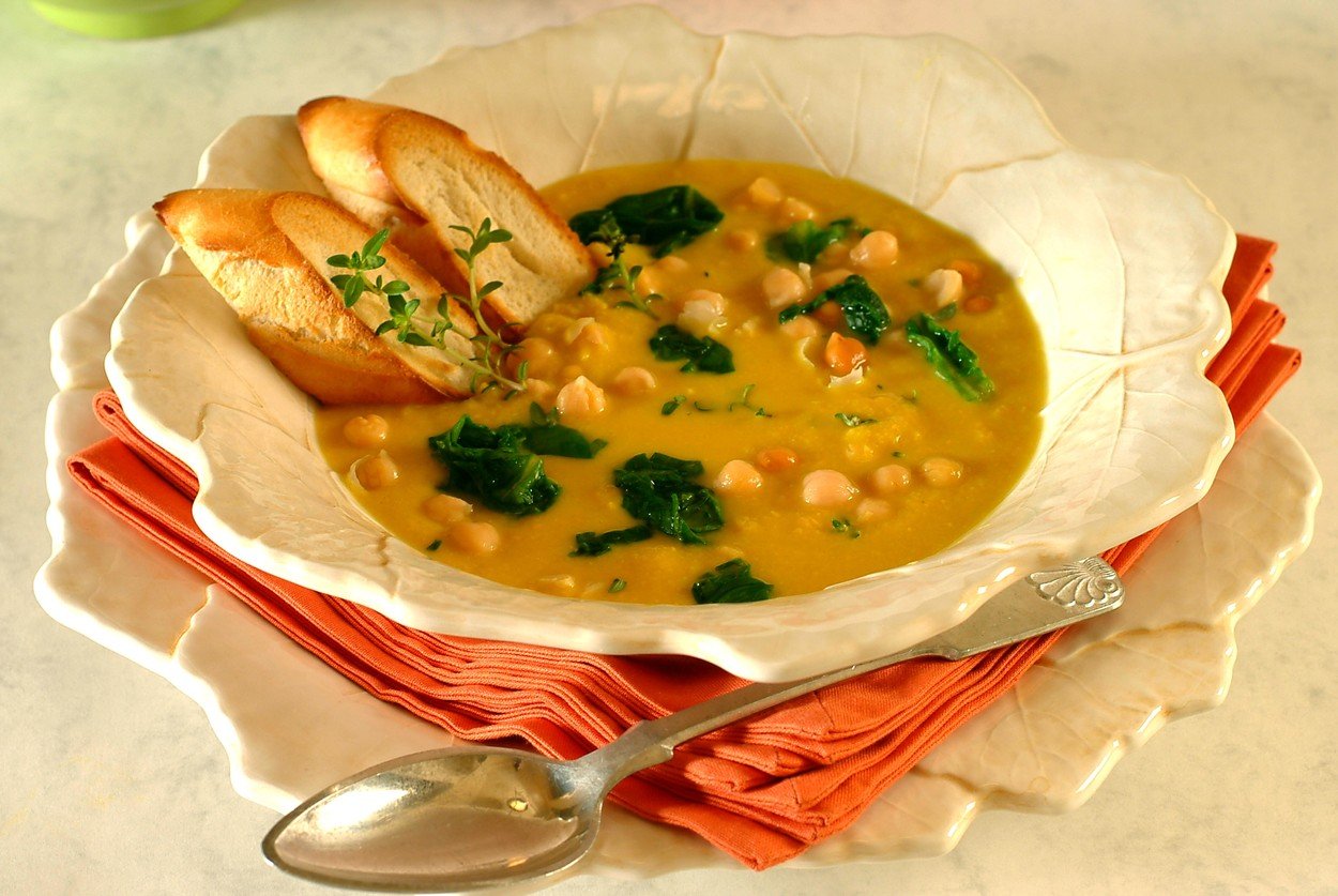 Chickpea Soup with Herbs