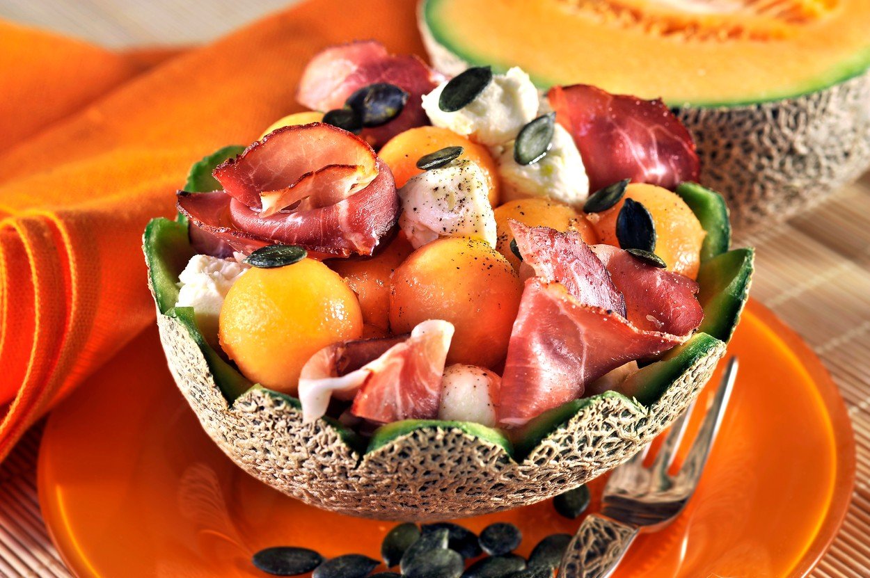 Melon Salad with Mozzarella