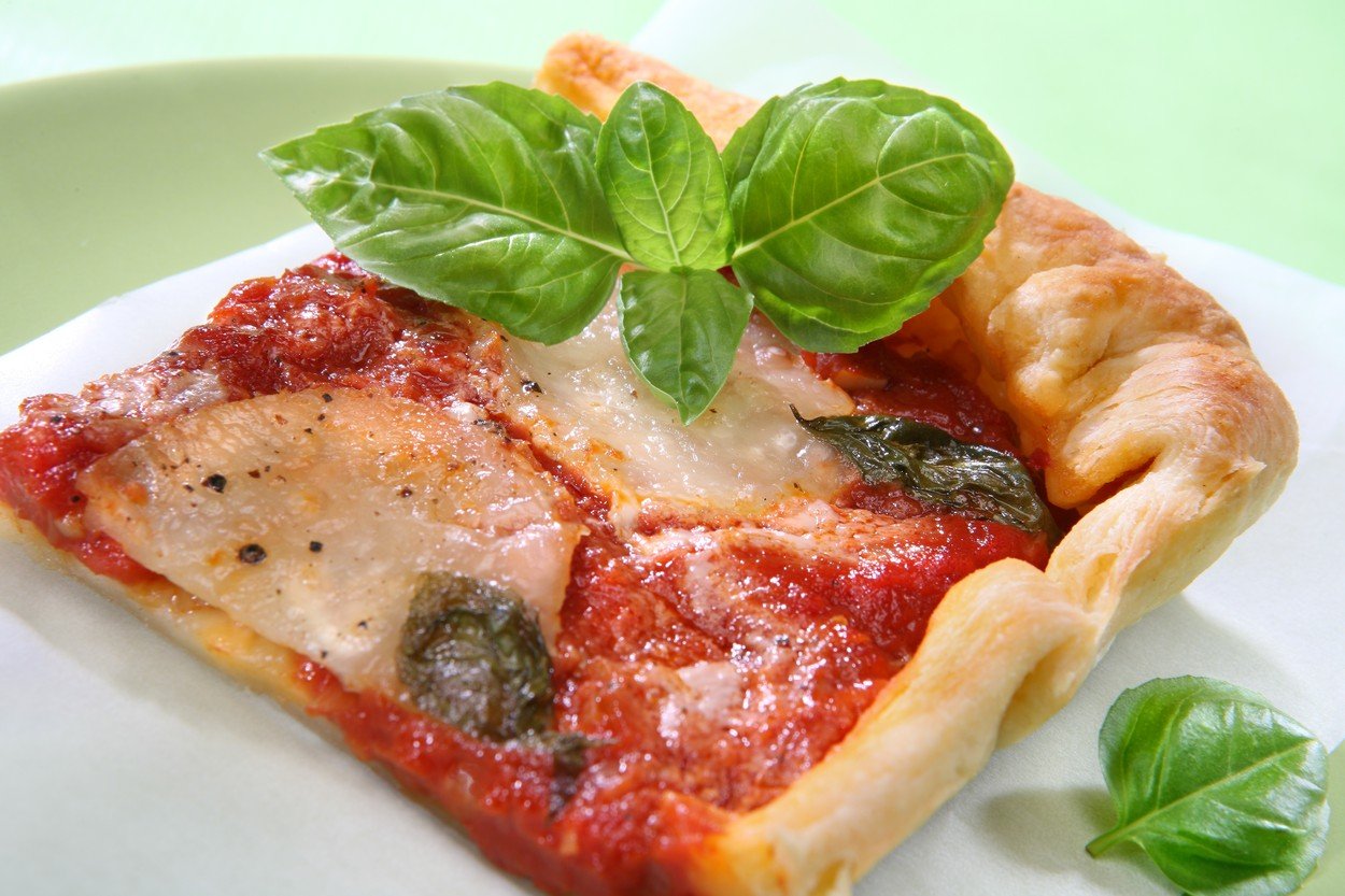Puff Pastry with Basil, Tomatoes and Mozzarella