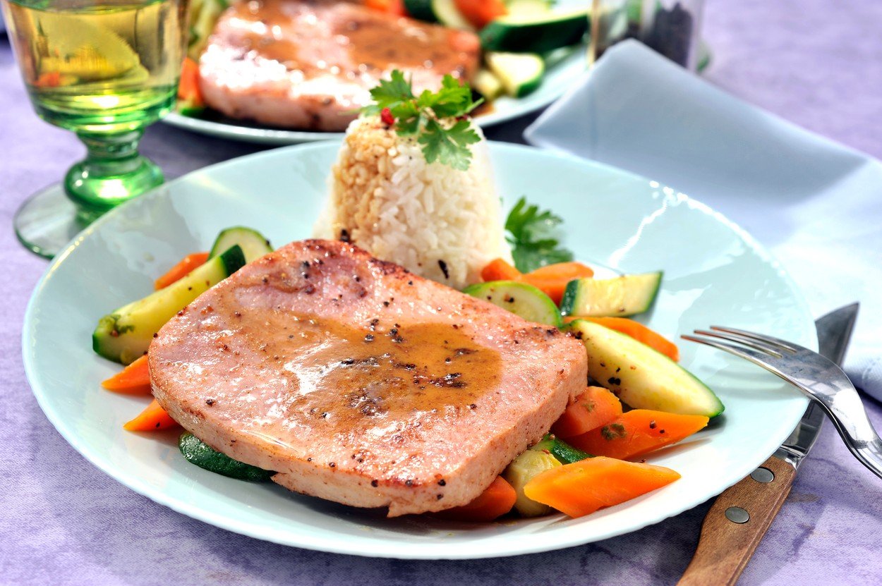 Ham Steaks with Sherry Sauce