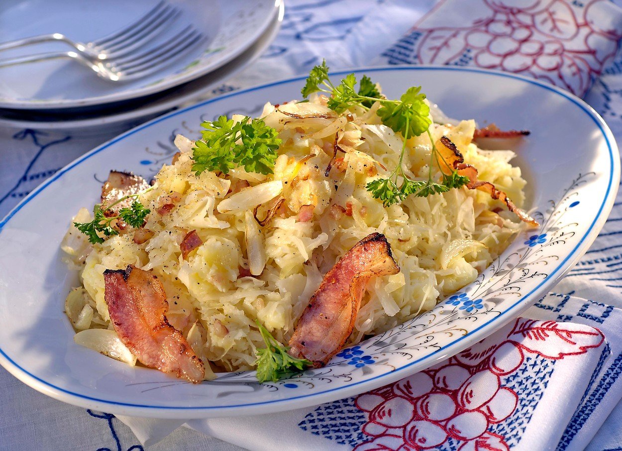 Mashed Potatoes with Sauerkraut