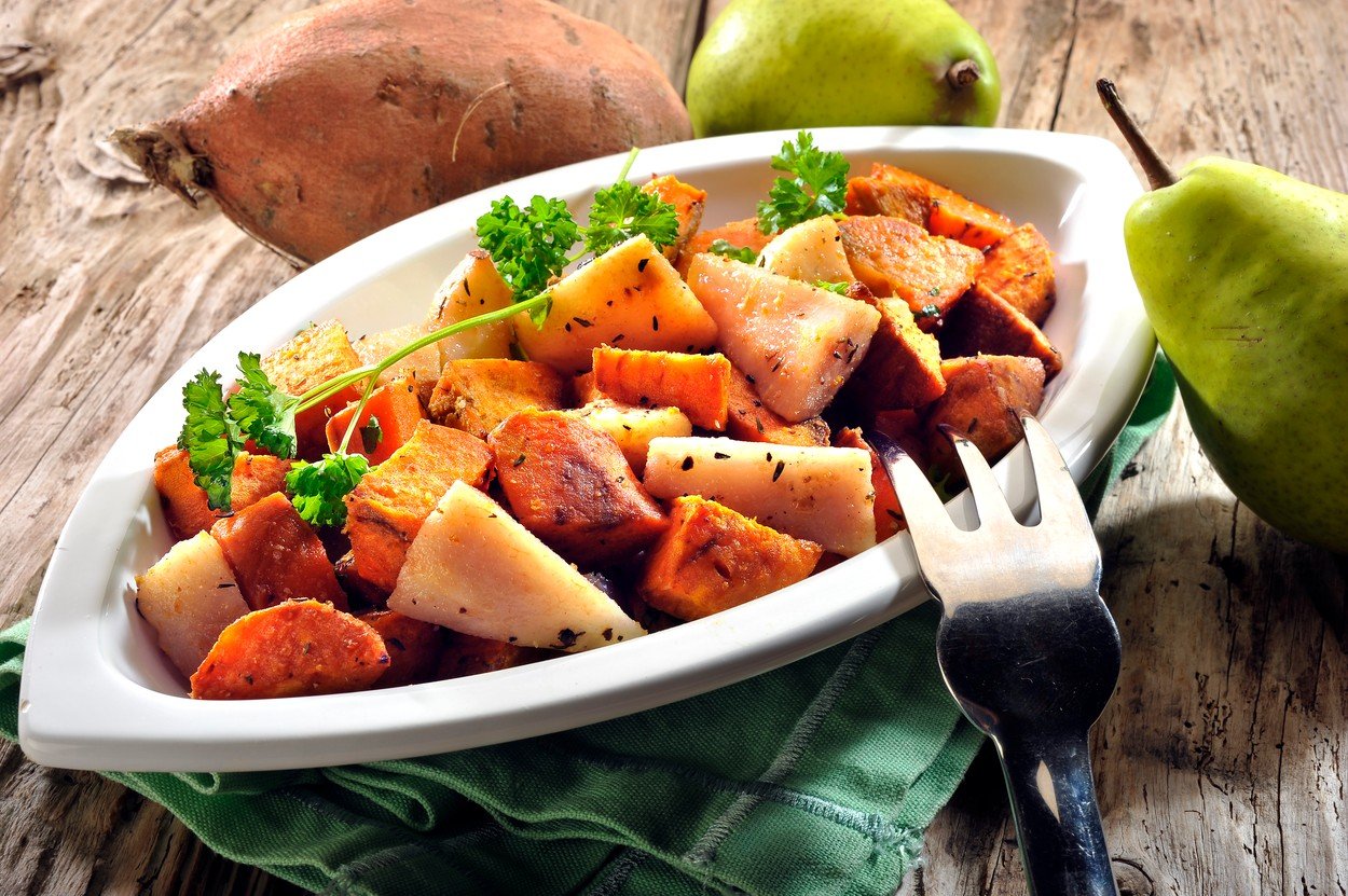 Roasted sweet potatoes with pears