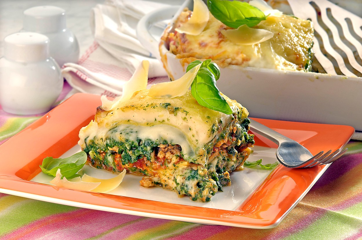 Baked Chicken with Cheese and Spinach