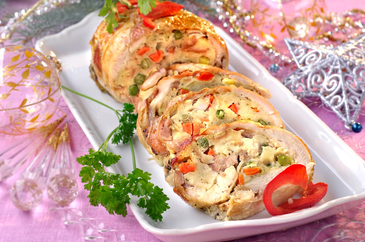 Chicken Rolls with Ham and Peas